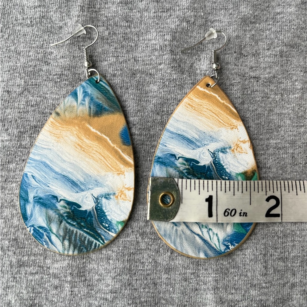 Earrings - Picture 2 of 3